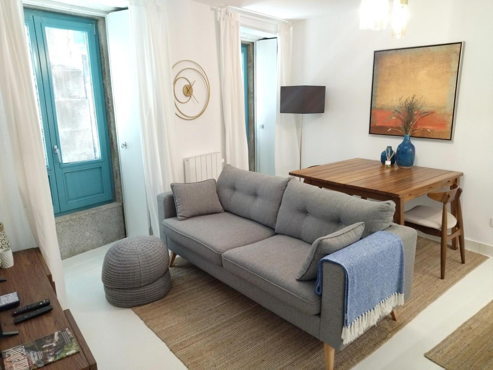 Cais Das Pedras Patio Apartment - With Washer And Dryer Machine Порту Экстерьер фото